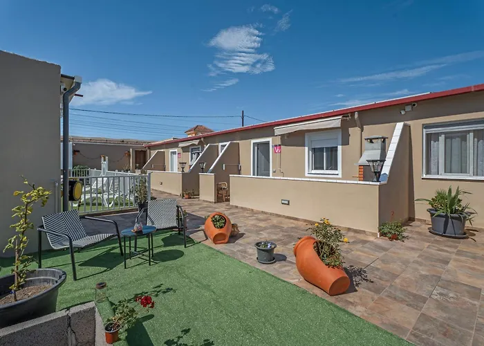 1 Omanai Tenerife Sur Apartment *